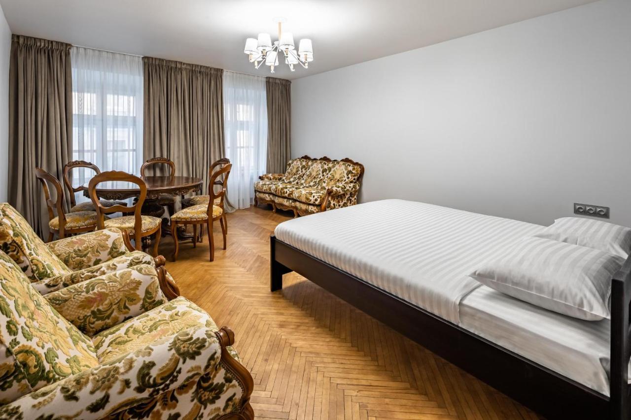 Romari Apartment Вірменська Lviv Ngoại thất bức ảnh